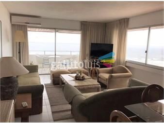 https://www.gallito.com.uy/pent-house-en-venta-de-3-dormitorios-en-espigon-punta-del-inmuebles-17392697