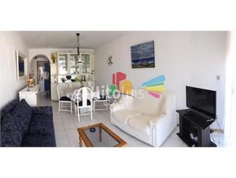 https://www.gallito.com.uy/apartamento-en-peninsula-cera-de-playa-el-emir-en-venta-inmuebles-26790550