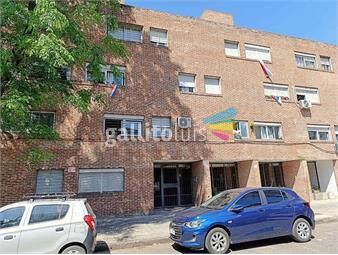 https://www.gallito.com.uy/venta-apartamento-3-dormitorios-la-comercial-inmuebles-26241831