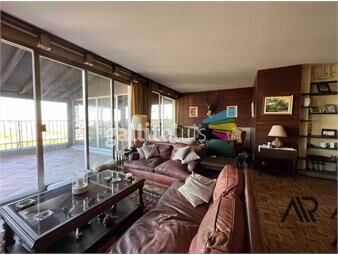 https://www.gallito.com.uy/venta-apartamento-penthouse-3-dormitorios-en-tres-cruces-inmuebles-26493427