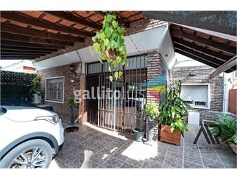 https://www.gallito.com.uy/casa-en-venta-de-3-dormitorios-c-cochera-en-punta-rieles-inmuebles-26633474