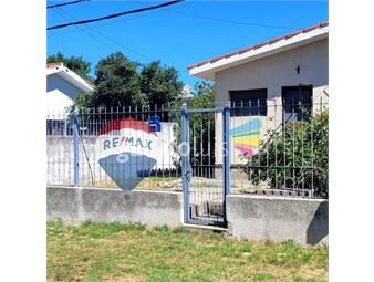 https://www.gallito.com.uy/venta-casa-2-dormitorios-con-gran-terreno-cerro-inmuebles-26802456