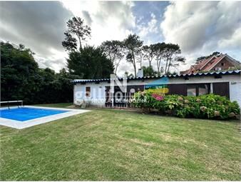 https://www.gallito.com.uy/vende-casa-de-3-dormitorios-en-pinares-punta-del-este-inmuebles-25527510