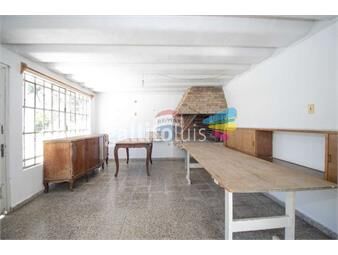 https://www.gallito.com.uy/venta-casa-dos-dormitorios-la-comercial-inmuebles-26301801