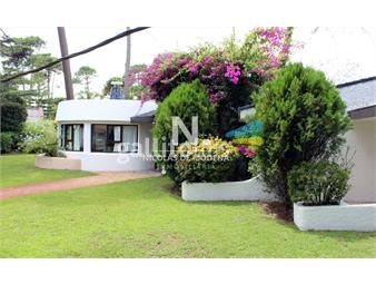 https://www.gallito.com.uy/hermosa-casa-a-la-venta-en-punta-del-este-inmuebles-25033864