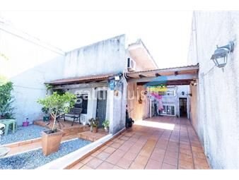 https://www.gallito.com.uy/venta-casa-parque-rodo-3-dormitorios-2-baños-inmuebles-26372561