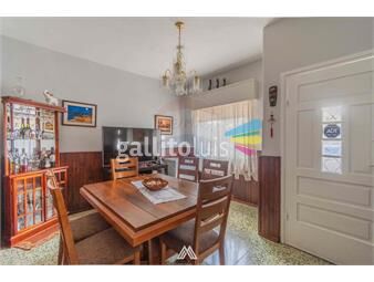 https://www.gallito.com.uy/venta-de-casa-y-apto-en-cerro-inmuebles-26831417