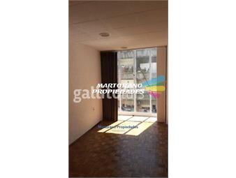 https://www.gallito.com.uy/18-de-julio-al-frente-2-dormitorios-con-amplio-living-inmuebles-26836694