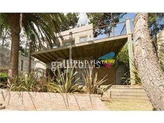 https://www.gallito.com.uy/casa-moderna-en-montoya-4-dormitorios-inmuebles-21178440