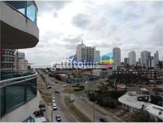 https://www.gallito.com.uy/apartamento-venta-en-brava-inmuebles-26832609