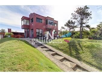 https://www.gallito.com.uy/casa-frente-al-mar-en-punta-piedras-4-dormitorios-inmuebles-24631274