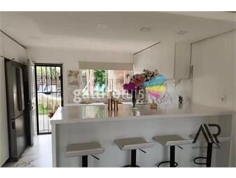 https://www.gallito.com.uy/casa-en-venta-de-3-dormitorios-en-colinas-de-carrasco-inmuebles-26802599