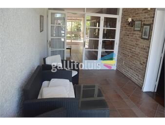 https://www.gallito.com.uy/casa-4-dormitorios-en-venta-en-carrasco-inmuebles-26852089