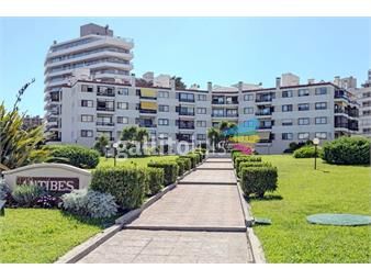 https://www.gallito.com.uy/venta-2-dormitorios-con-parrillero-en-playa-brava-inmuebles-26870061