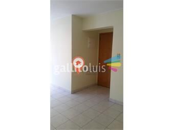 https://www.gallito.com.uy/alquiler-apartamento-1-dormitorio-muy-iluminado-en-centro-inmuebles-26871044