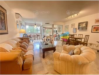 https://www.gallito.com.uy/venta-apartamento-4-dormitorios-4-baños-punta-del-este-inmuebles-23602044