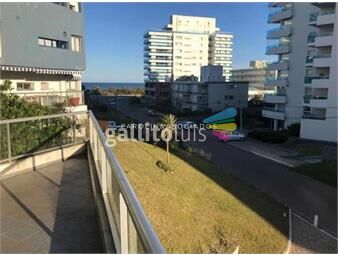 https://www.gallito.com.uy/apartamento-en-venta-de-2-dormitorios-en-altos-de-la-brava-inmuebles-19032781