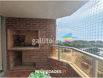 https://www.gallito.com.uy/ilha-bela-en-venta-frente-a-la-playa-con-vista-al-mar-inmuebles-26907515