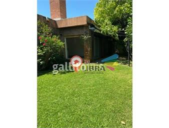 https://www.gallito.com.uy/impresionante-casa-de-3-dormitorios-cochera-en-carrasco-sur-inmuebles-26846156