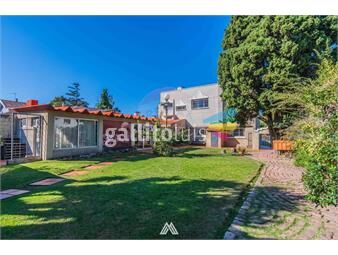 https://www.gallito.com.uy/venta-casa-con-apto-fondo-barbacoa-carrasco-inmuebles-25470974