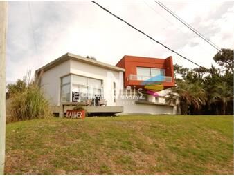 https://www.gallito.com.uy/espectacular-casa-en-alquiler-temporal-punta-del-este-inmuebles-26269709