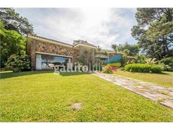 https://www.gallito.com.uy/venta-exclusiva-casa-playa-mansa-punta-del-este-inmuebles-26928498