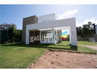 https://www.gallito.com.uy/venta-de-casa-en-barrio-privado-campo-brava-ref-pbi1358-inmuebles-26269176