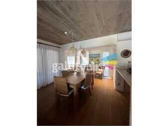 https://www.gallito.com.uy/espectacular-casa-en-barrio-parque-pinares-inmuebles-26928295