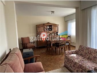 https://www.gallito.com.uy/apartamento-2-dormitorios-amplios-ambientes-con-balcon-inmuebles-26959491