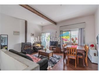 https://www.gallito.com.uy/venta-casa-de-2-dormitorios-y-garaje-en-la-teja-inmuebles-26962053