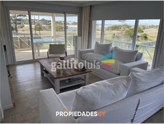 https://www.gallito.com.uy/apartamento-de-3-dormitorios-con-vista-al-mar-en-venta-inmuebles-26934435