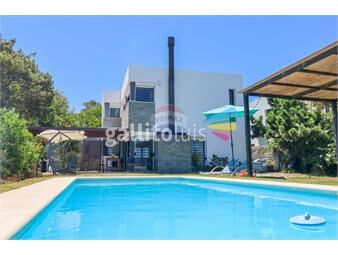 https://www.gallito.com.uy/venta-casa-rambla-solymar-4-dormitorios-piscina-inmuebles-26636454