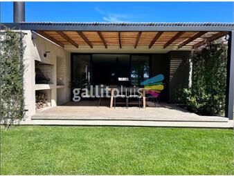 https://www.gallito.com.uy/venta-casa-huertas-de-los-horneros-cuatro-dormitorios-inmuebles-26052047