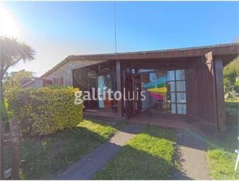 https://www.gallito.com.uy/casa-en-venta-de-3-dormitorios-c-cochera-en-el-chorro-inmuebles-26493810