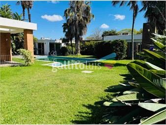 https://www.gallito.com.uy/venta-casa-carrasco-6-dorm-piscina-inmuebles-26994818