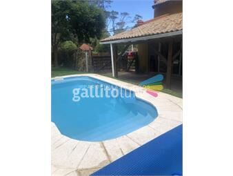 https://www.gallito.com.uy/casa-en-venta-con-3-dorm-3-baã±os-o-opciã³n-de-oficina-com-inmuebles-27008052