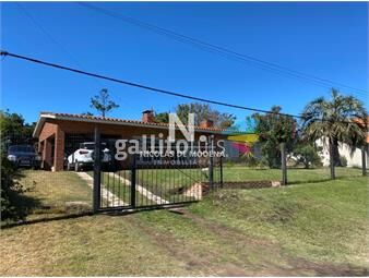 https://www.gallito.com.uy/vende-casa-de-3-dormitorios-en-pinares-cerca-del-mar-punt-inmuebles-26193945