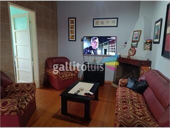 https://www.gallito.com.uy/venta-casa-de-altos-tres-dormitorios-en-la-comercial-inmuebles-27008504