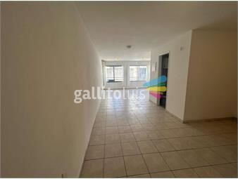 https://www.gallito.com.uy/venta-monoambiente-en-el-centro-inmuebles-27026589