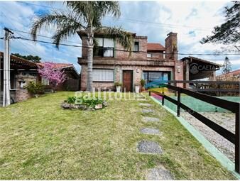 https://www.gallito.com.uy/hermosa-casa-a-la-venta-de-5-dormitorios-inmuebles-22191809