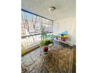 https://www.gallito.com.uy/venta-apto-pocitos-3-dorm-3-baños-serv-completo-garage-inmuebles-25377411