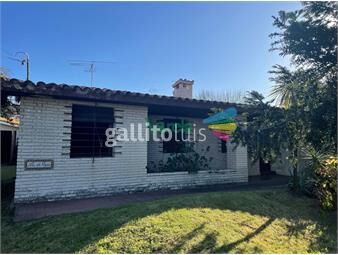 https://www.gallito.com.uy/casade-2-dormitorios-con-apartamento-en-la-floresta-sur-inmuebles-25377397