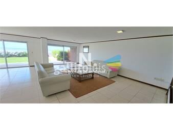 https://www.gallito.com.uy/primera-linea-en-peninsula-departamento-de-4-dormitorios-inmuebles-23933143