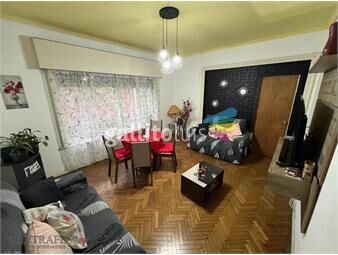 https://www.gallito.com.uy/apto-en-venta-4-dormitorios-2-baños-centro-inmuebles-27042982