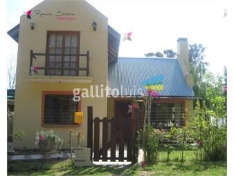 https://www.gallito.com.uy/casa-de-tres-dormitorios-en-la-barra-inmuebles-27050336