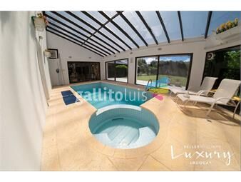 https://www.gallito.com.uy/casa-venta-6-dormitorios-playa-mansa-piscina-techada-losa-inmuebles-27031765