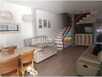 https://www.gallito.com.uy/venta-de-casa-dos-plantas-cochera-y-parrillero-inmuebles-27073886