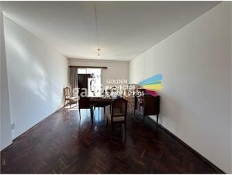 https://www.gallito.com.uy/venta-apartamento-2-dormitorios-con-cochera-en-el-centro-inmuebles-27074883