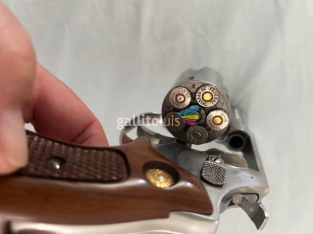 Left Hand Leather Belt Holster For Taurus 85 Revolver | 38 Special Compatible | Black & Tan Options