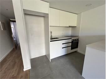 https://www.gallito.com.uy/alquiler-de-apartamento-en-avgral-rivera-monoambiente-en-po-inmuebles-27569932